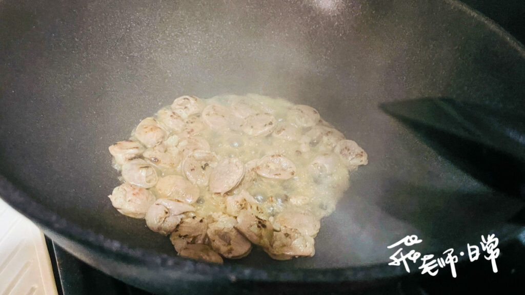 究好豬,最講究的好豬肉,台灣頂級豬肉,高檔餐廳指定用肉,回甘鮮甜,講究,台灣頂級豬肉推薦,高檔餐廳指定用肉,松阪肉片,高粱酒香腸,松阪肉料理,松阪肉食譜分享,高粱酒香腸推薦,高粱酒香腸宅配,究好供應鏈,精品級豬肉,精選好品種,飼糧好營養,冷鏈好新鮮,安心,新鮮,美味